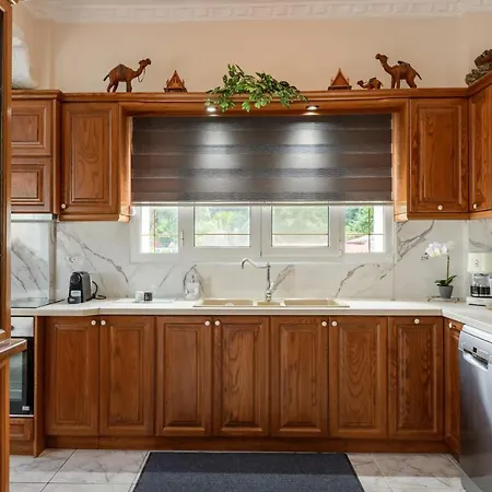 Angela A La Corfu Kanálion