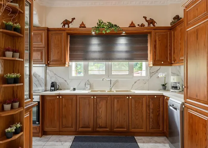 Angela A La Corfu Kanálion